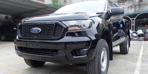 Ford Ranger XL 4x4 MT 2021 2022 mới màu đen, đây là bản thiếu 2 cầu màu đen