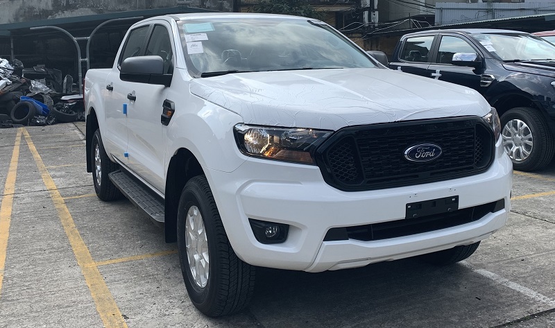 Hình ảnh ngoại thất Ford Ranger XLS At 2021 2022 mới màu trắng tại ford hà đông