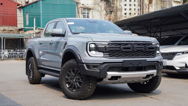 hinh-anh-ford-ranger-raptor-mau-xam-moi